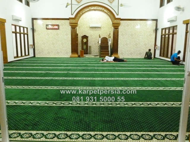 Berbelanja Karpet Masjid di Kediri