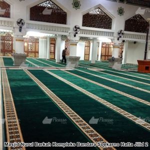 karpet masjid bandara soetta