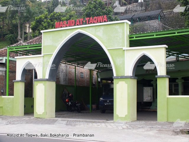 karpet masjid hijau prambanan