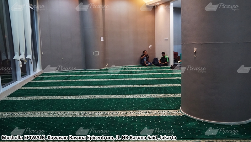 karpet masjid hijau, rasuna said, jakarta