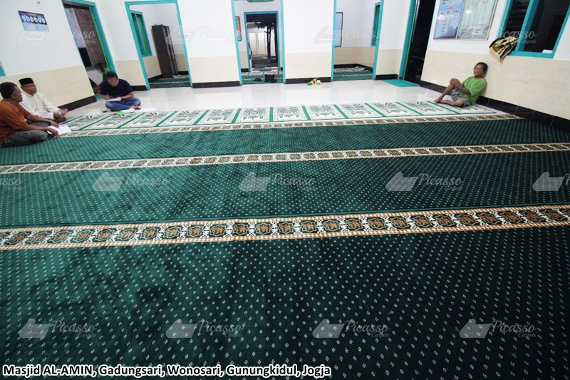 karpet masjid hijau, gunungkidul, jogja