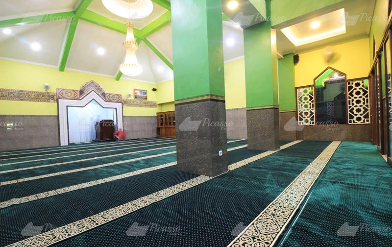 karpet masjid minimalis hijau putih emas