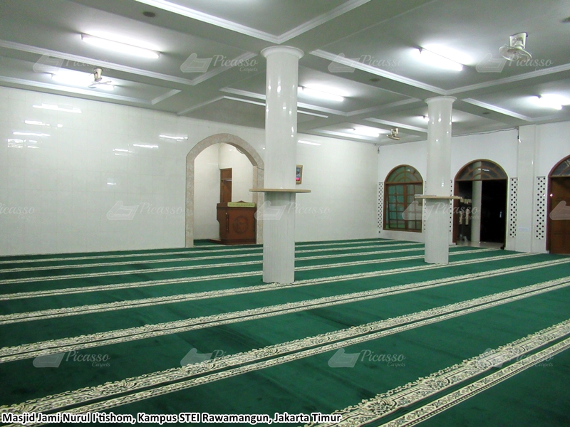 karpet masjid hijau, rawamangun, jakarta timur