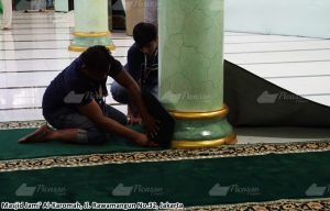 karpet masjid rawamangun