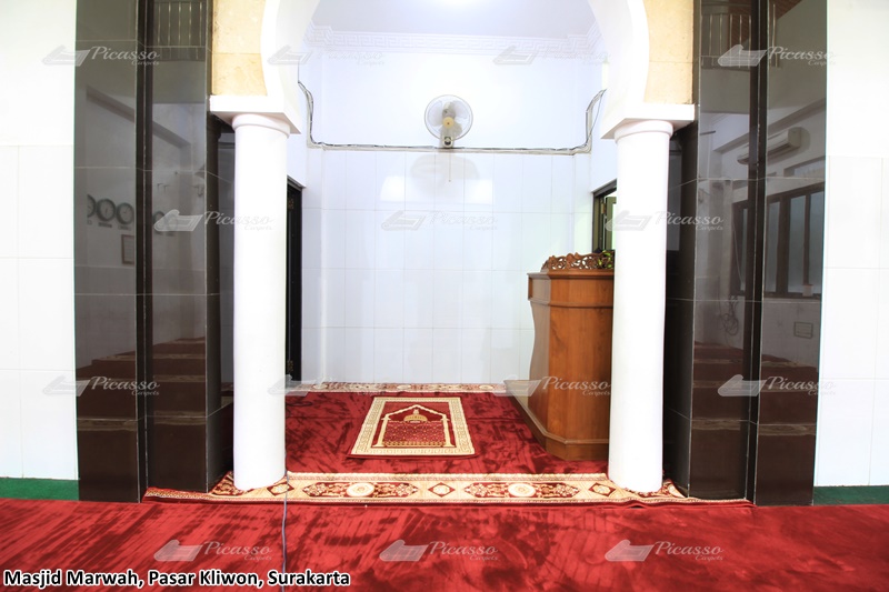 karpet masjid merah, surakarta