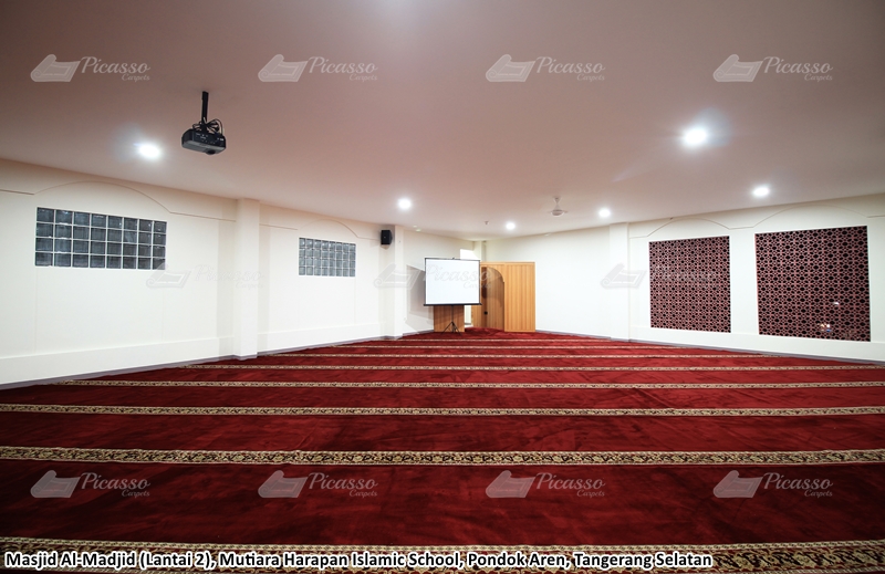 karpet masjid merah, tangerang selatan