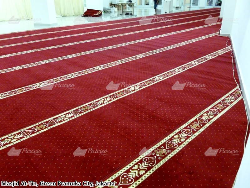 karpet masjid merah, jakarta pusat