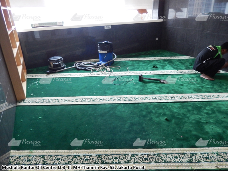 karpet masjid hijau jakarta pusat