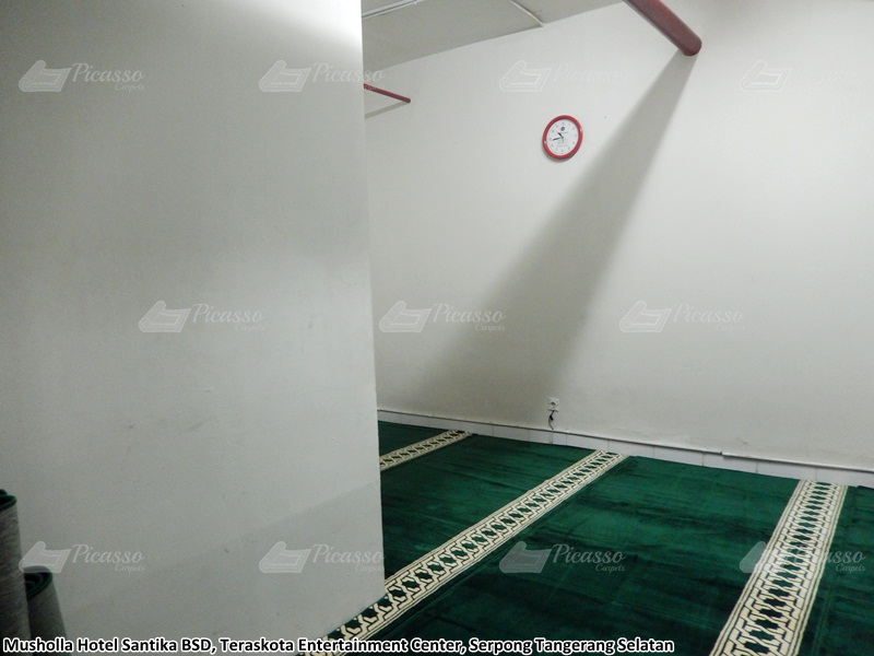 karpet masjid hijau, serpong, tangerang selatan