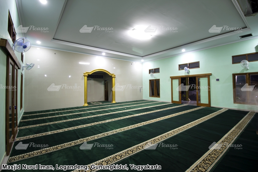 karpet masjid minimalis hijau emas