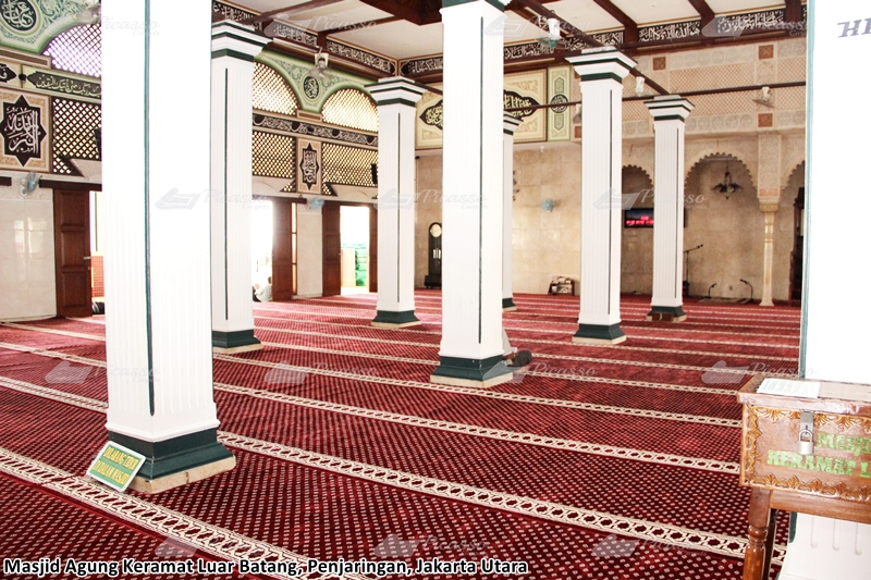 karpet masjid luar batang merah minimalis bintik emas