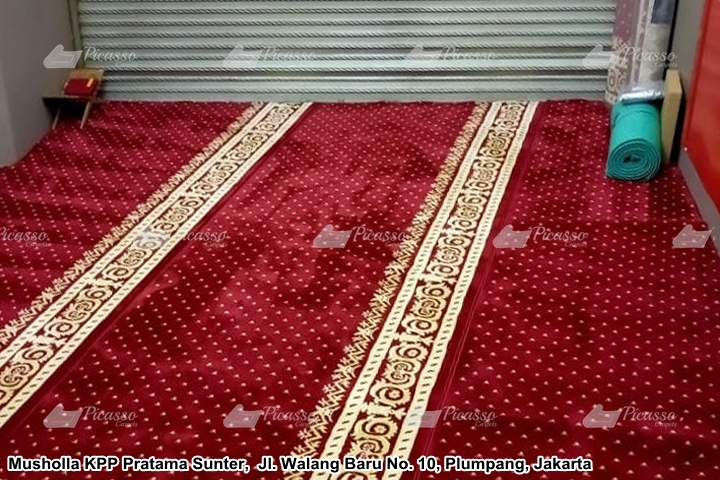 Karpet masjid merah KPP SUNTER