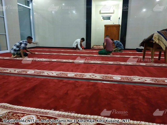 Karpet Masjid Polda NTT Kupang